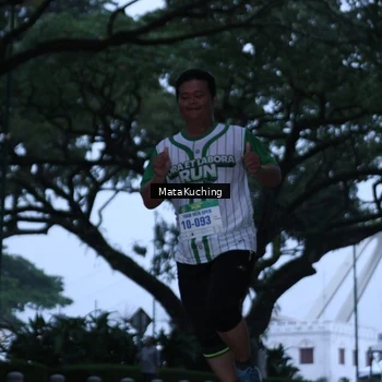 Runner Photo 8640541
