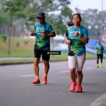 Runner Photo 8640549