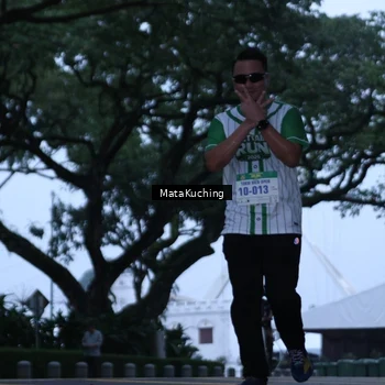 Runner Photo 8640551