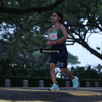 Runner Photo 8640555