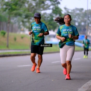 Runner Photo 8640557