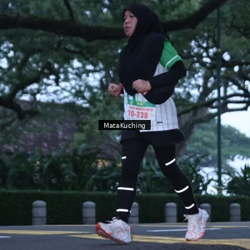 Runner Photo 8640590