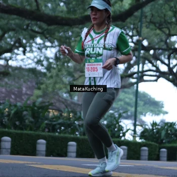 Runner Photo 8640646
