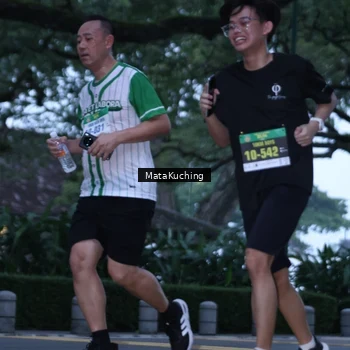 Runner Photo 8640691