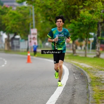 Runner Photo 8640753