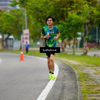 Runner Photo 8640759