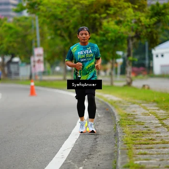 Runner Photo 8640764