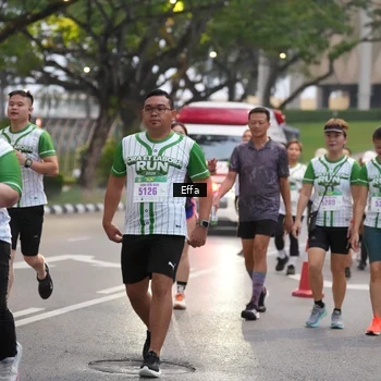 Runner Photo 8640765