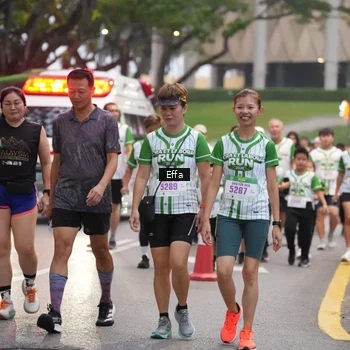 Runner Photo 8640771
