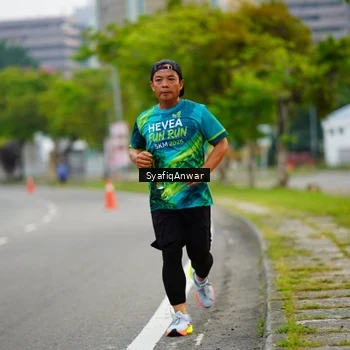 Runner Photo 8640775