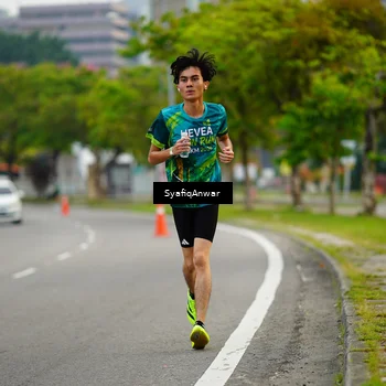 Runner Photo 8640788