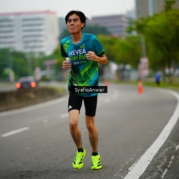 Runner Photo 8640805
