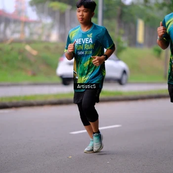 Runner Photo 8640810