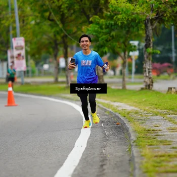 Runner Photo 8640816