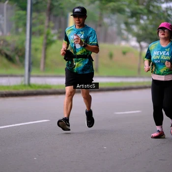 Runner Photo 8640834