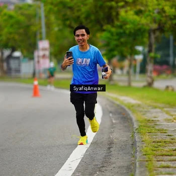 Runner Photo 8640835