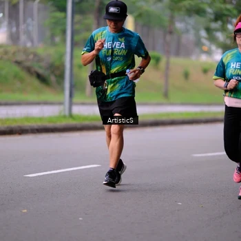Runner Photo 8640846