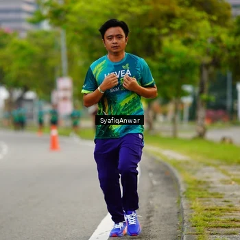 Runner Photo 8640873