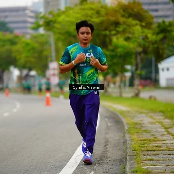 Runner Photo 8640879