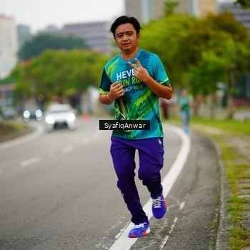 Runner Photo 8640881