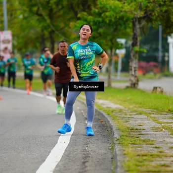 Runner Photo 8640898