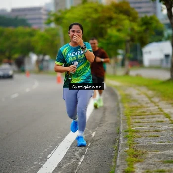 Runner Photo 8640900