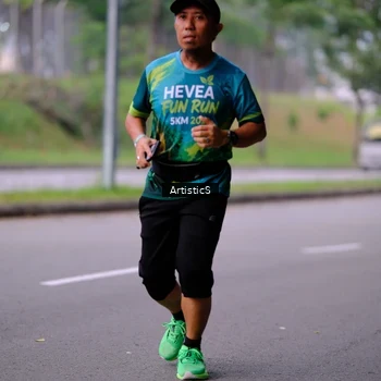 Runner Photo 8640921