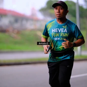 Runner Photo 8640937