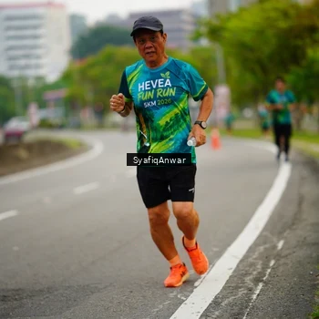 Runner Photo 8640942
