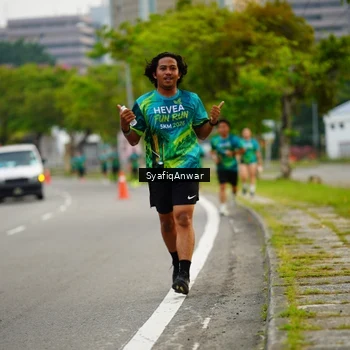 Runner Photo 8640958