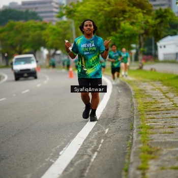 Runner Photo 8640965