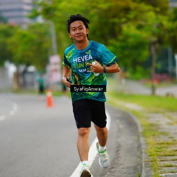 Runner Photo 8640972