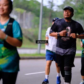 Runner Photo 8640977