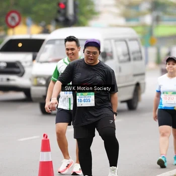 Runner Photo 8641000