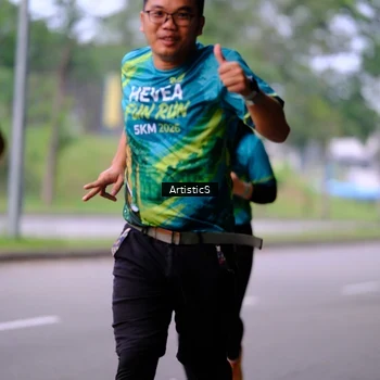 Runner Photo 8641001