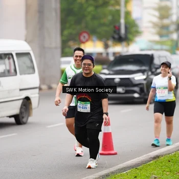 Runner Photo 8641018