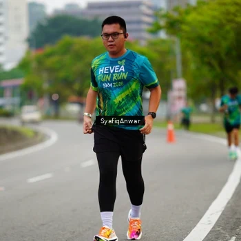 Runner Photo 8641025