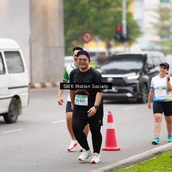 Runner Photo 8641044