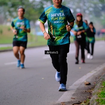 Runner Photo 8641052