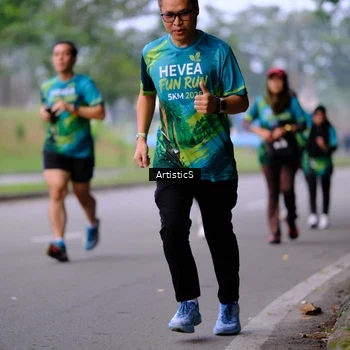 Runner Photo 8641055
