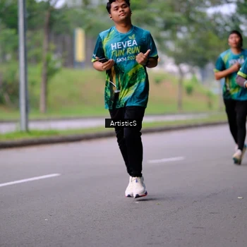 Runner Photo 8641071