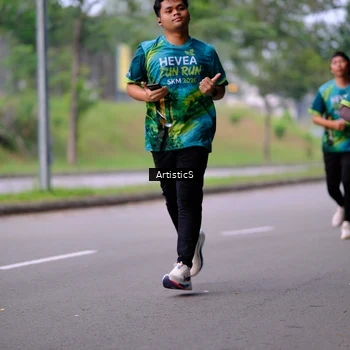 Runner Photo 8641073