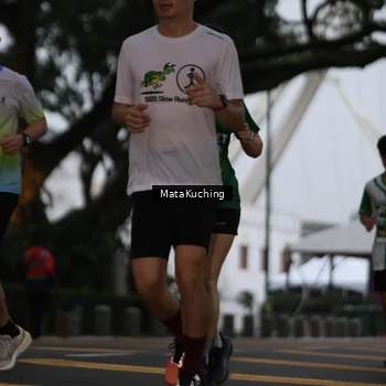 Runner Photo 8641295