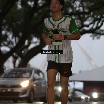 Runner Photo 8641333