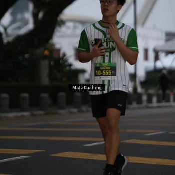 Runner Photo 8641336