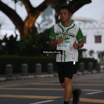 Runner Photo 8641349