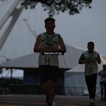 Runner Photo 8641364