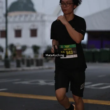 Runner Photo 8641367