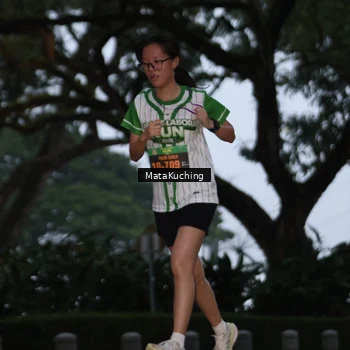 Runner Photo 8641378