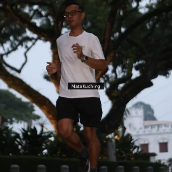 Runner Photo 8641394